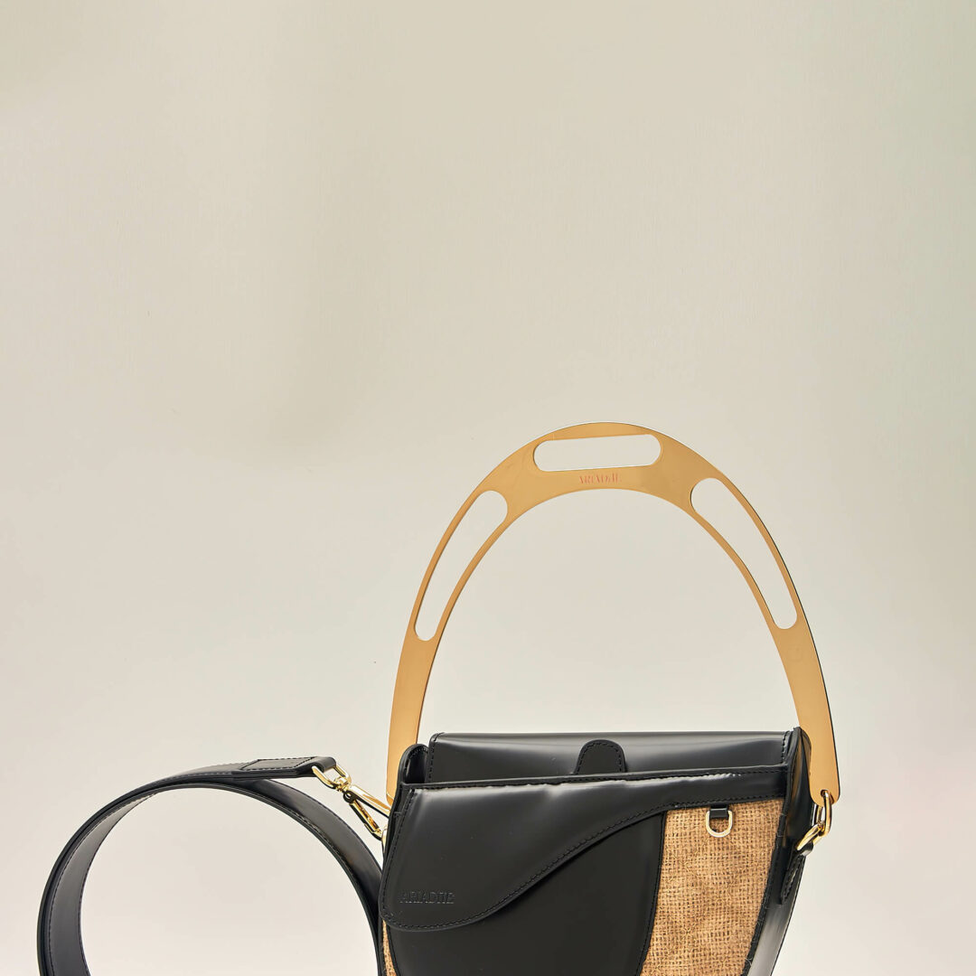 HELIOS BLACK 10 5 Ariadne Ecom 0054 31 10 2023 Aestas11 01 2024 Ariadne Stilllife Pep Bornova15103 Pep Bornova gigapixel art scale 2 00x