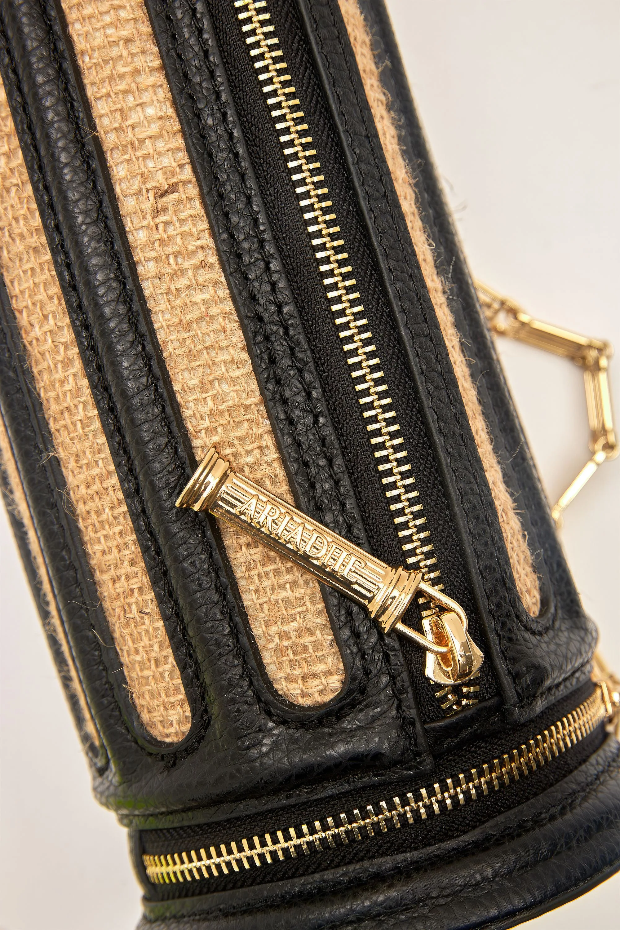 DORIC BLACK - ARIADNE ® Official Site