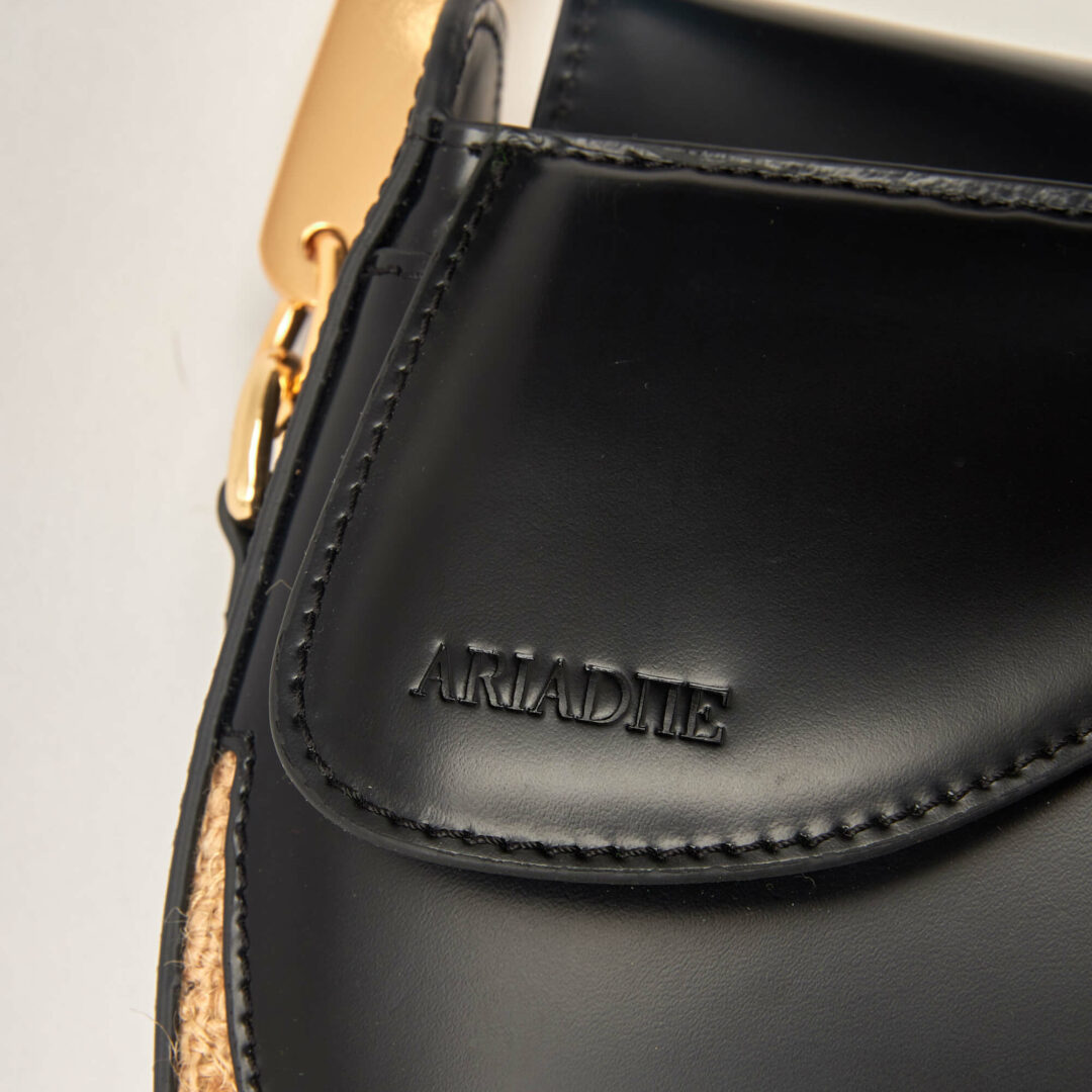 HELIOS BLACK 11 6 Ariadne ecom 0001 31 10 2023 Aestas11 01 2024 Ariadne Stilllife Pep Bornova15267 Pep Bornova