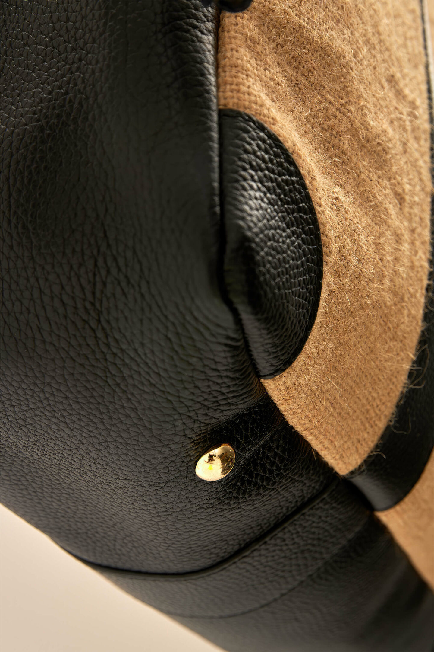 MINOS BLACK - Image 8