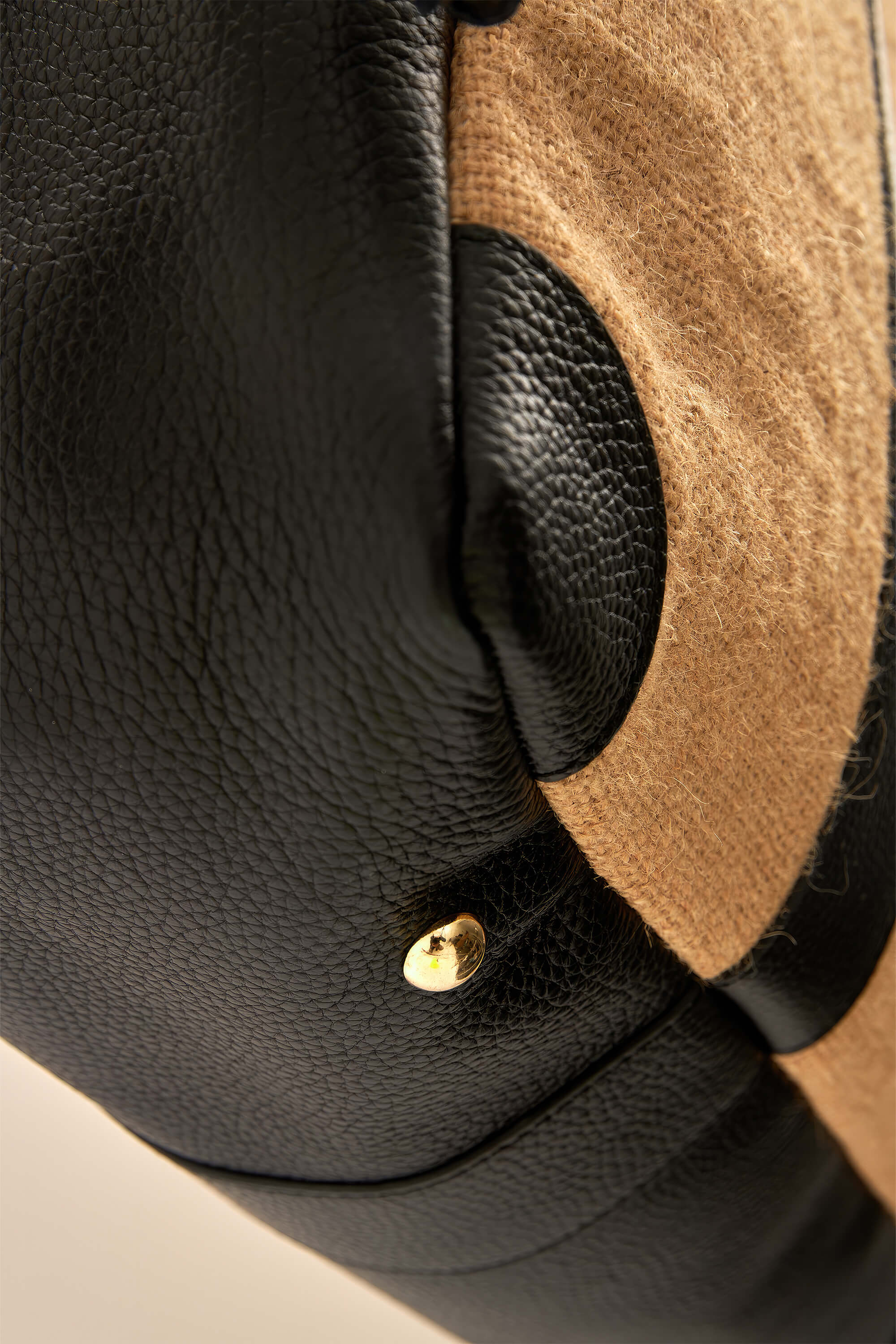 MINOS BLACK - Image 8