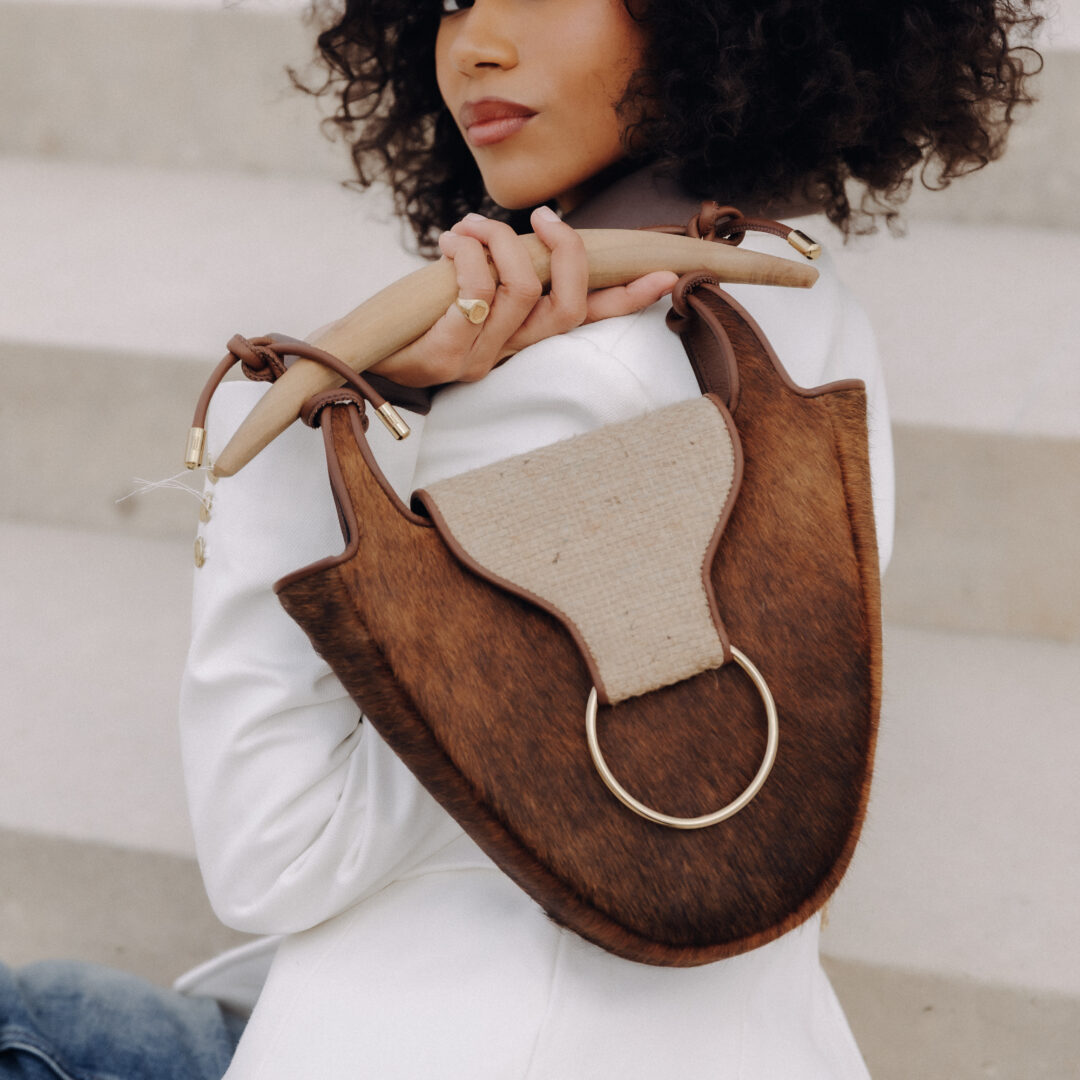 Alternative view of MINOTAUR MOCHA PONY